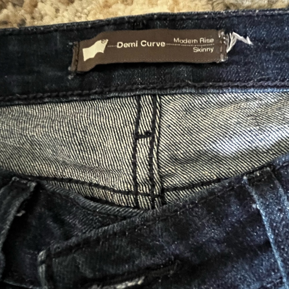 Like new Levi jeans. Size 8 slim